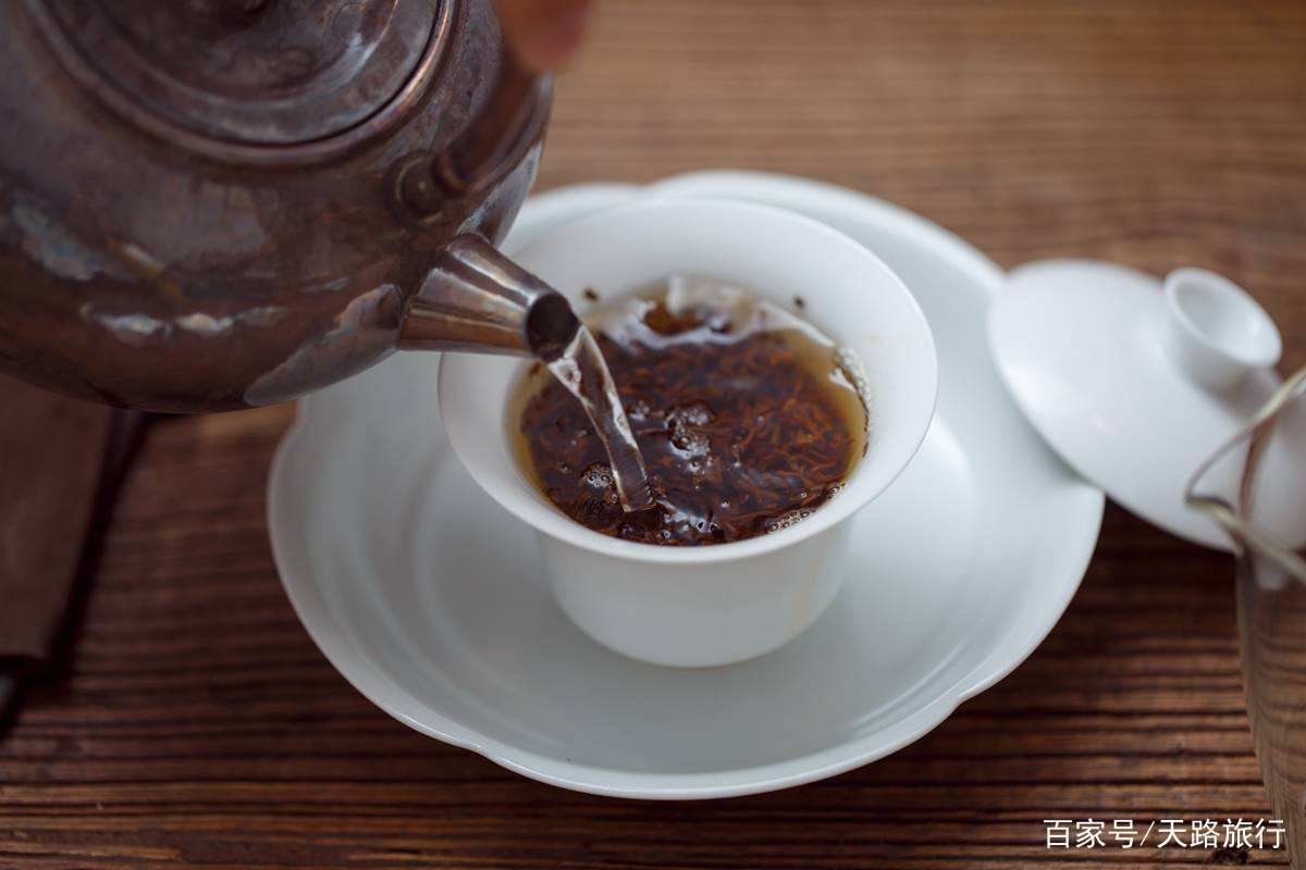 「我想要秋天的第一杯奶茶」是什么梗，为什么突然火了