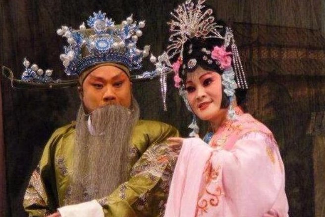 为什么说《梨园春》没留住范军是损失？