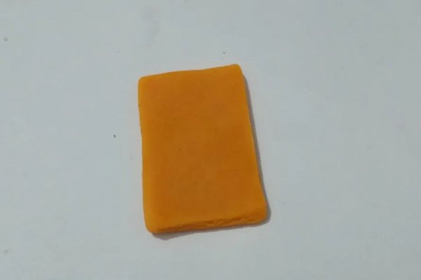 怎样给芭比娃娃做手机