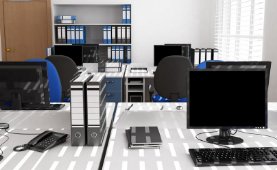 人民日报评奥迪“像素级抄袭”，奥迪广告翻车谁来担责？