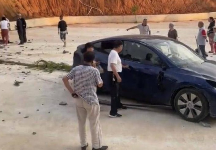 重庆一辆特斯拉撞倒多名路人，致2死4伤，此事故会如何划分责任？