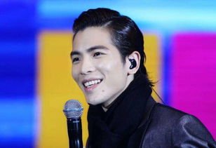 萧敬腾现身广州某活动,开口就下雨全场齐喊雨神,为何总会这么巧?