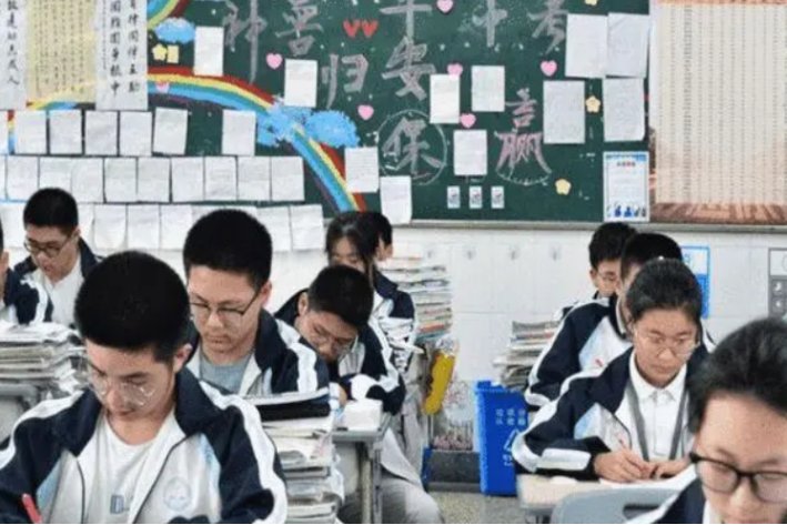 中考每门考试时间