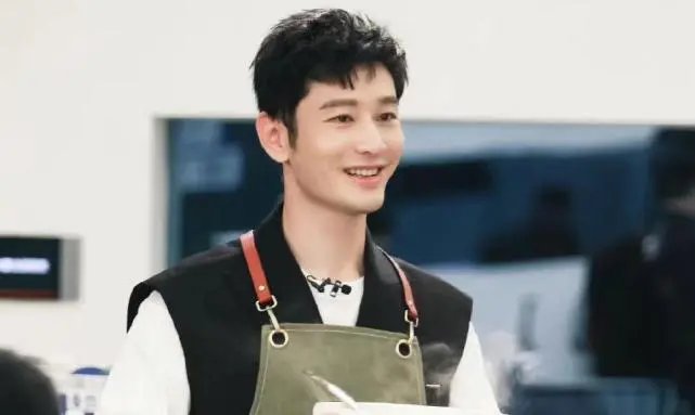 《中餐厅6》更新内容将延期播出，节目官微发文，这一季亮点在哪？