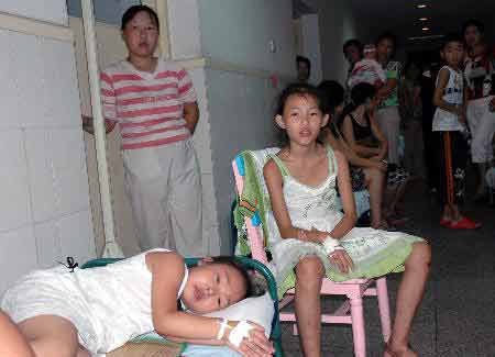 辽宁一小学疑多名学生食物中毒,事情的真相到底是什么?