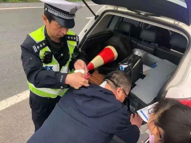 青岛交警大V李涌牺牲，生前多次提醒“喝酒莫开车”，喝酒开车有何危害？