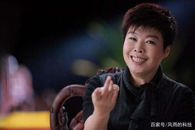 于丹被“北大轰下台”后，她说了一句什么话，令人肃然起敬？