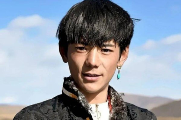 丁真跨次元饰演“白泽”，你感觉他可以胜任这个角色吗？