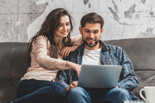 cassie英文名寓意是什么？