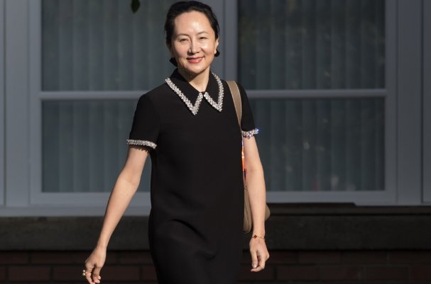 孟晚舟律师表示，她未签所谓的“认罪协议书”，她到底是如何获释的？