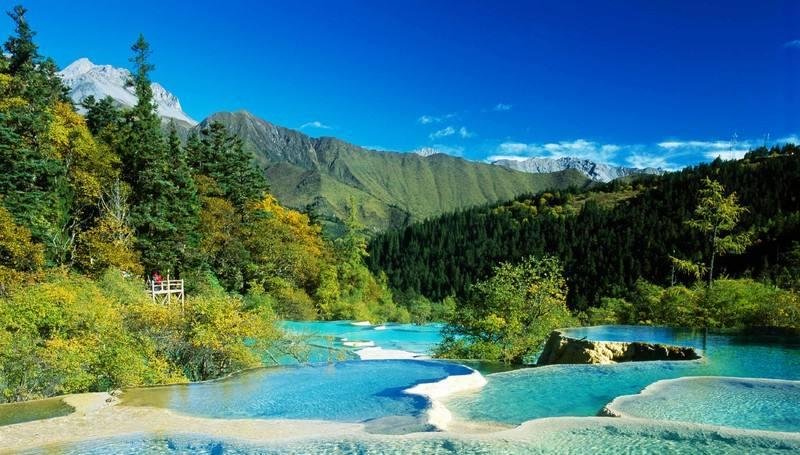 四川通报“4天参团游没看到九寨沟大门”一事，此事有哪些信息值得关注？