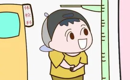 五年级小女孩身高近180，高出身后同学半个身子，她有哪些长高秘诀？