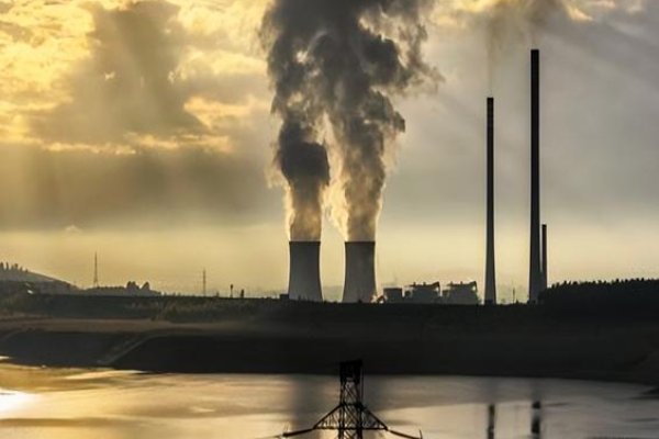 法国的电价暴涨了400%，这意味着什么？