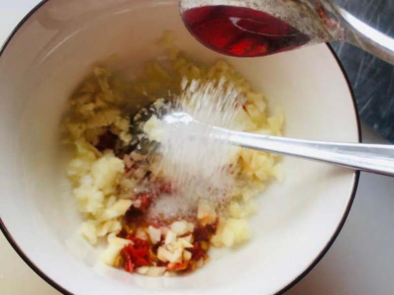 吃扇贝正确姿势