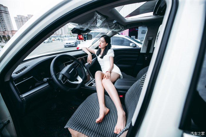 媳妇当启辰星车模，遇见你，是我生命中一场最美丽的意外