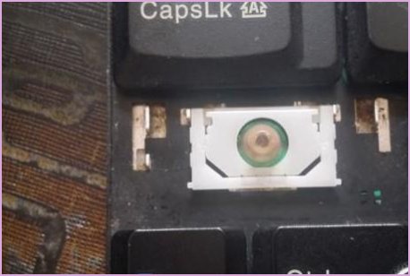 怎么把索尼笔记本的键盘拆下?