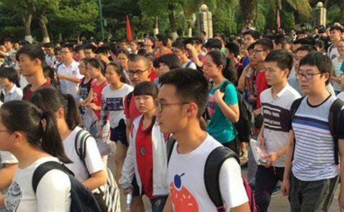 江西高考分文理科吗