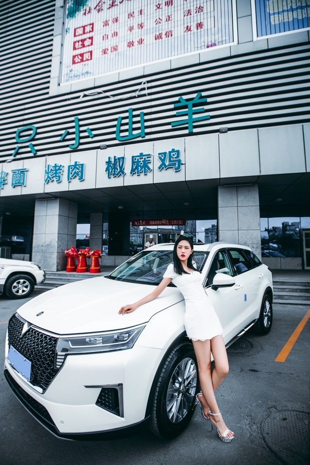 媳妇当启辰星车模，遇见你，是我生命中一场最美丽的意外