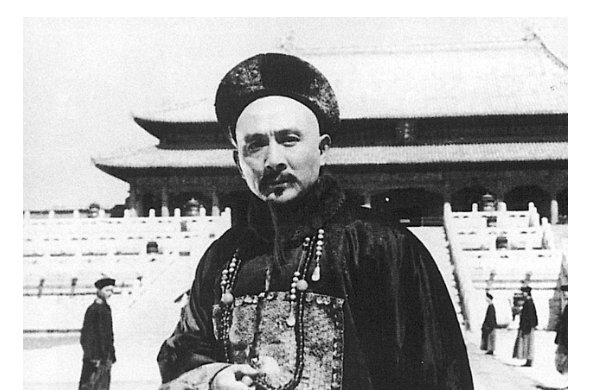 青山不墨千秋画，绿水无弦万古琴，什么意思？