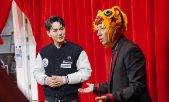 撒贝宁在“春晚”出现嘴瓢,机智化解尴尬,他是如何回应的呢?