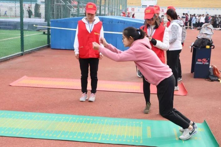 立定跳远世界纪录多少米