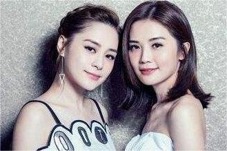 阿娇和阿sa现身酒吧被偶遇！二人为何总是随影随行？