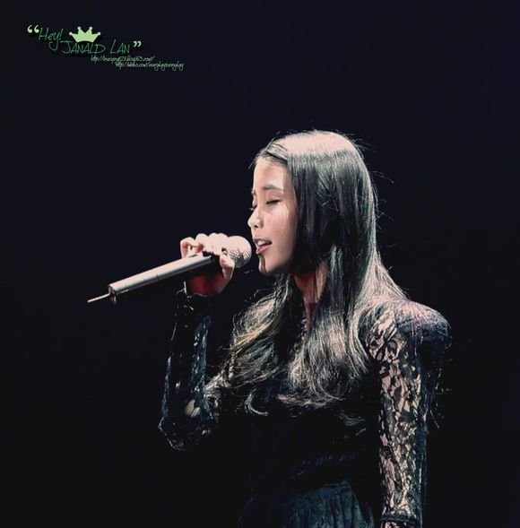 在酷我音乐盒里面看，魏晨的梦的怒放的MV ，但是MV里面不是魏晨本人，是一个韩国女生。