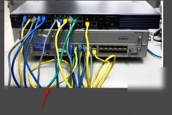 WIN10 电脑显示未连接到任何网络（未连接 链接不可用） 但我的以太网跟无线都能连接