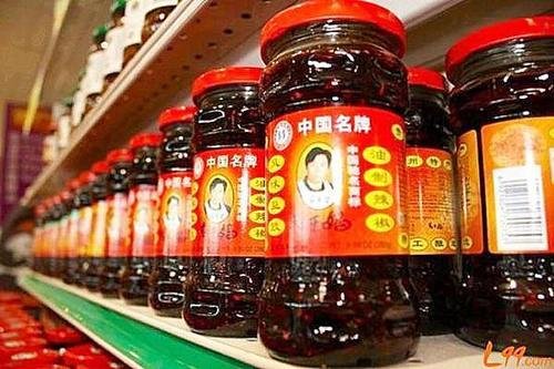 网友热议腾讯给老干妈免费打广告，事情真相是怎样的？