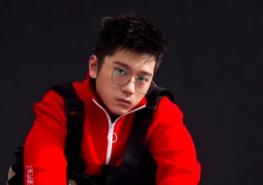 王以太的个人简介是怎么样的？