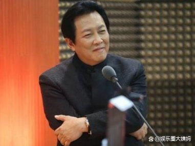 这么多年，唐国强从来没有澄清过关于前妻离世的争议，为什么？