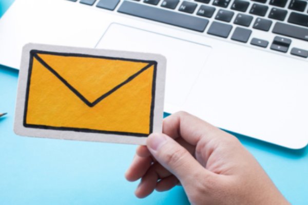 如何申请免费电子邮箱？