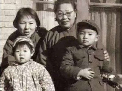 高晓松妹妹学历