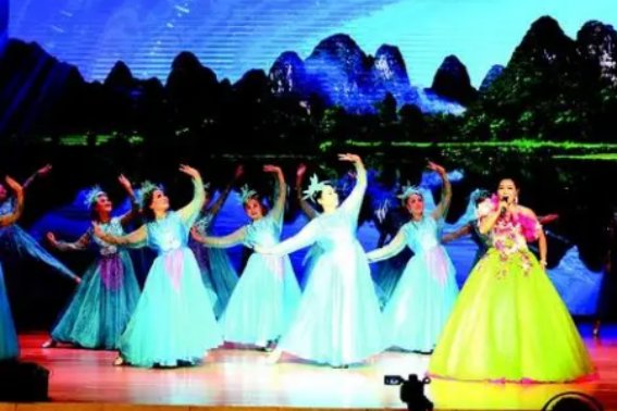 歌伴舞是数字几