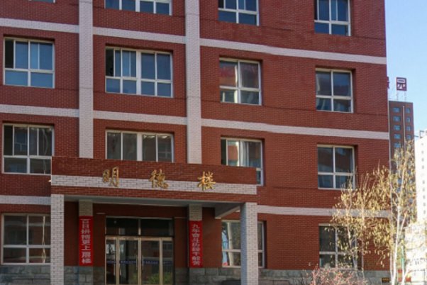 张家口十七中2023招生电话