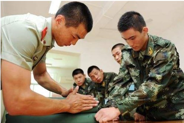 一个营有多少人？