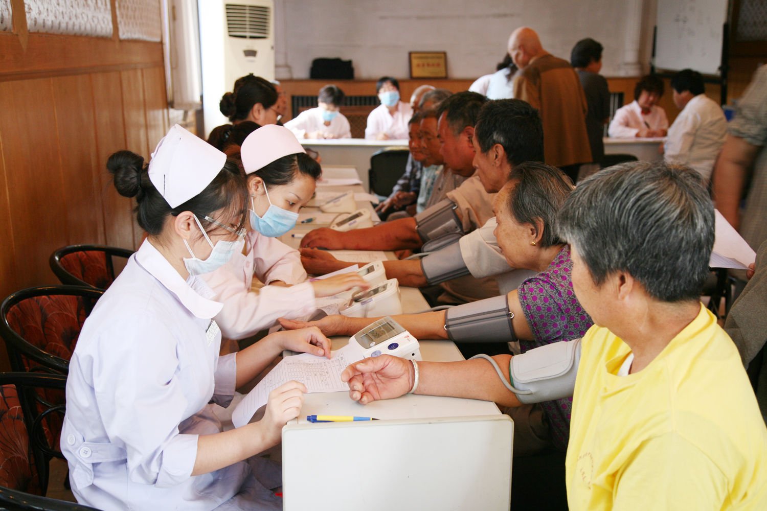 北京市卫生局的主要职责