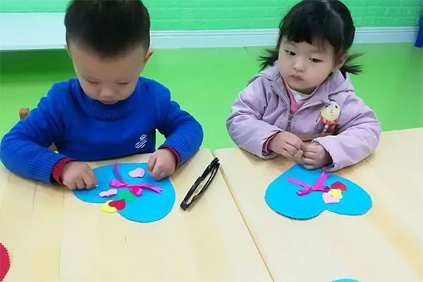 幼儿园小朋友给妈妈送什么生日礼物