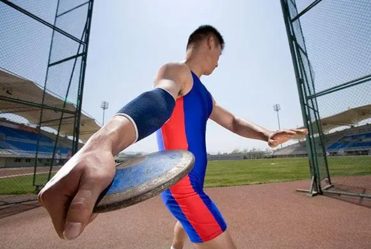 铁饼世界纪录多少米