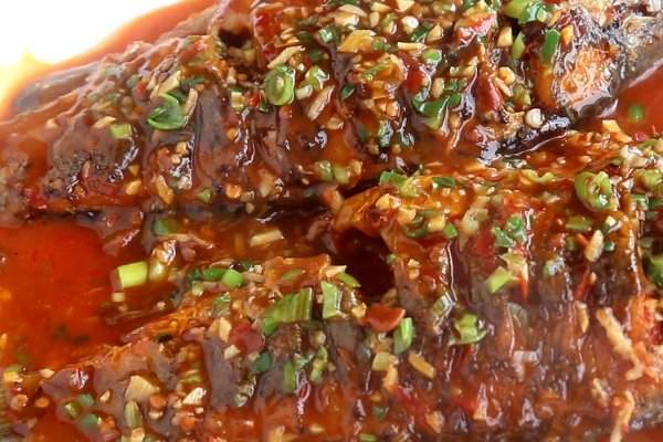 鱼摆摆是啥意思