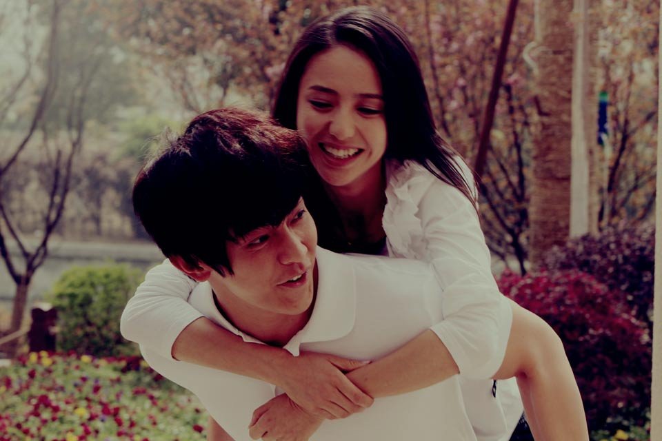 夜夜看电影网的介绍