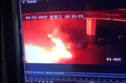 特斯拉发生自燃，为什么特斯拉这么多问题还备受追捧？