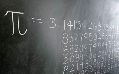 圆周率的无限不循环定义说明了什么？该如何科学的解释？