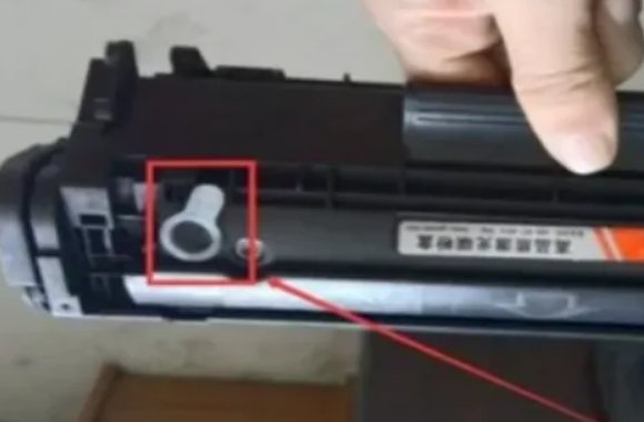 惠普打印机怎么加碳粉？