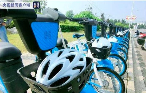 江苏徐州共享电动车为何会自带头盔？