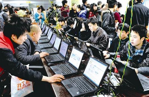 企业一岗多人轮流做好吗？