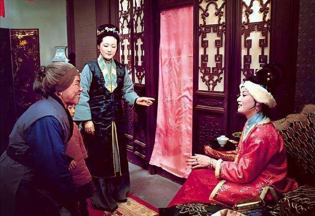 红楼梦中的筷子，能领略到人生的哪些意义？