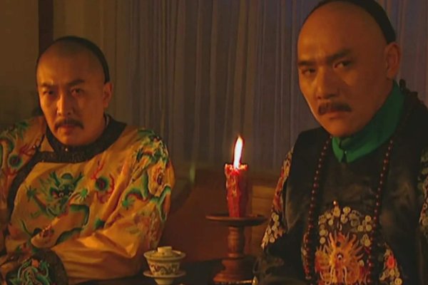 雍正继位后，为什么要把八阿哥的名字改为阿其那？