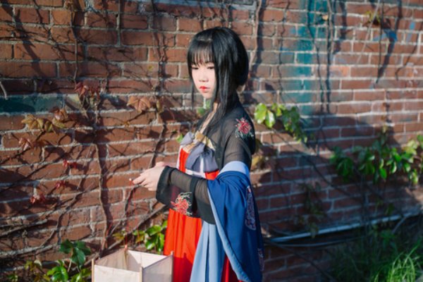 春如旧人空瘦泪痕红浥鲛绡透什么意思