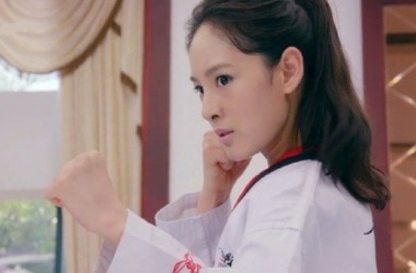 方婷宜为喻初原挡了哥哥一脚，他为什么喜欢的不是方婷宜？